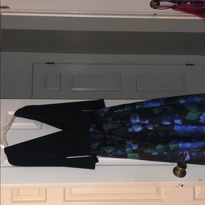 Long beautiful dress!